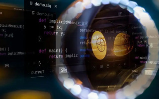 邓州 api php源码,下载的php源码怎么运行呢？